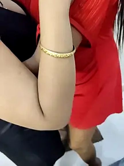 Indian_hotmilfs