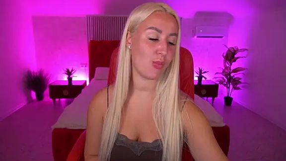 LiaBrazzerr