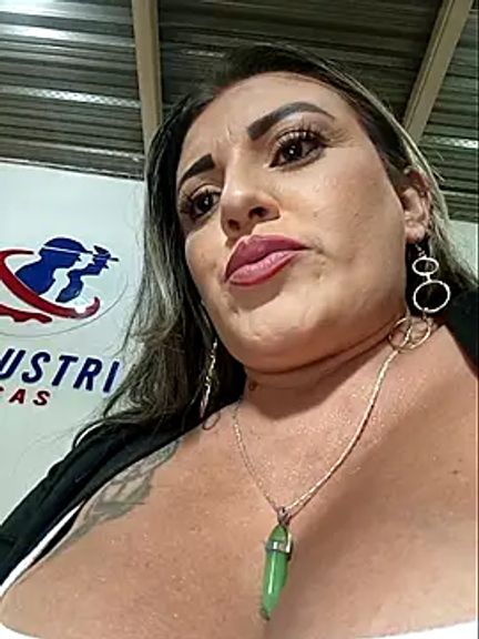 Isabellaa_Garcia_