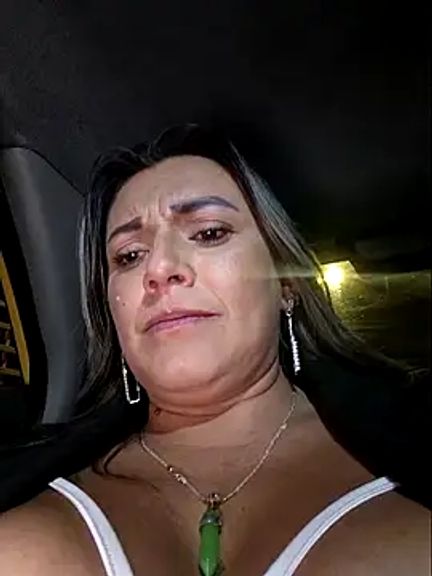 Isabellaa_Garcia_