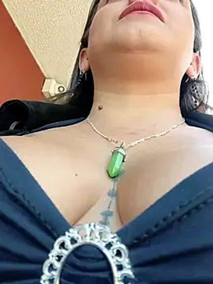 Isabellaa_Garcia_