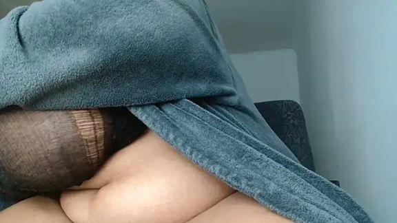 Hugetittiesxx2