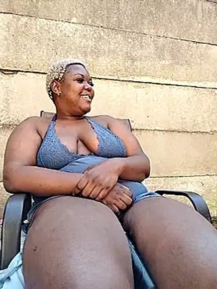 Thick_Ebonyy
