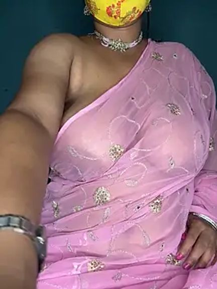 Lovely-Shivani