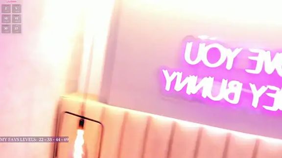 Naomymonroe_
