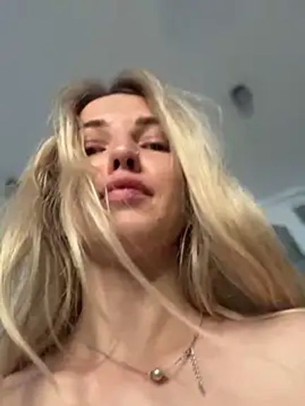 Adelina0001