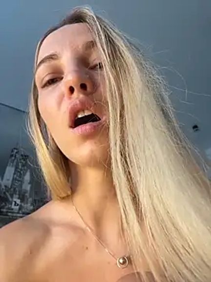 Adelina0001