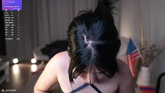 anniehillofficial