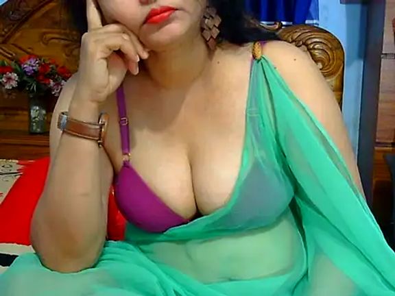 Horny_Doll24