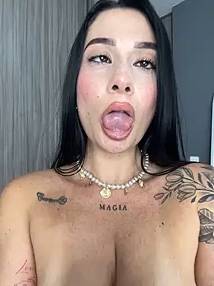 Libia_James