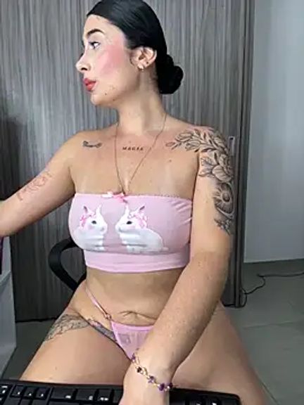 Libia_James