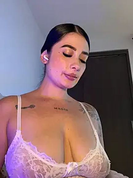 Libia_James