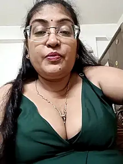 LAVERNIYA_