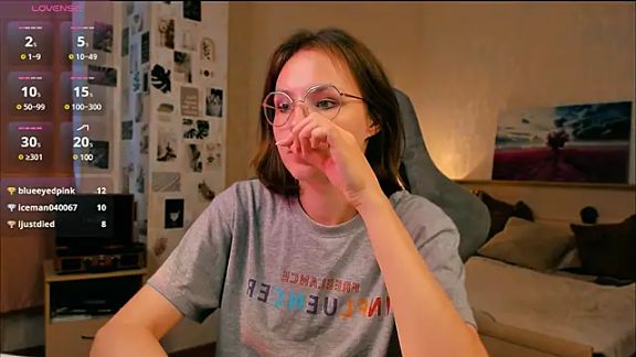 naomy_radiant