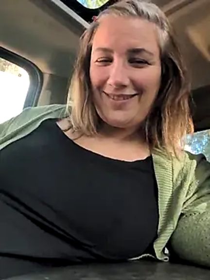 Canadian_BBW
