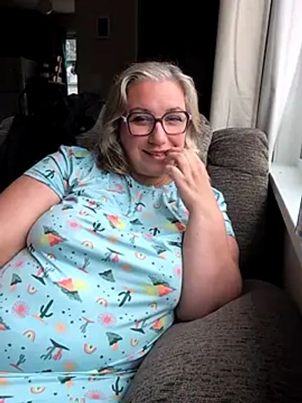 Canadian_BBW