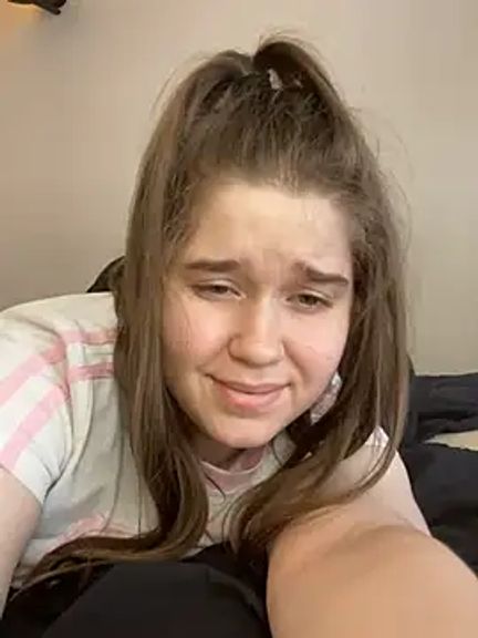 HornyGirlH
