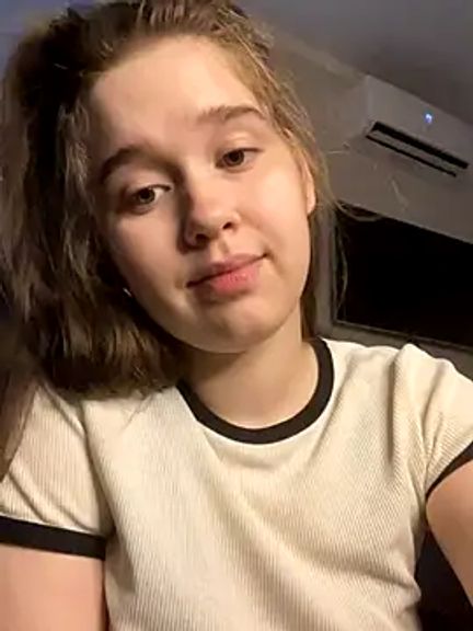 HornyGirlH