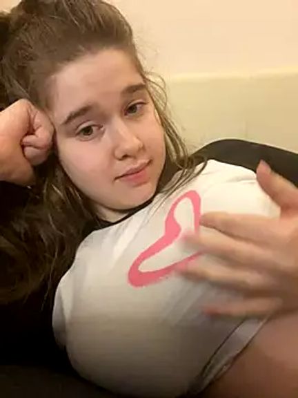 HornyGirlH