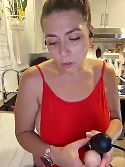 Ellie-L-Elizabeth