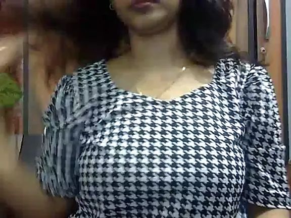 SEXY-MAHI-