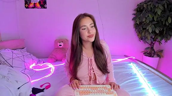 MollyJuiceSpank