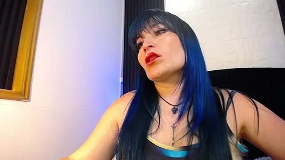 alicia_moom