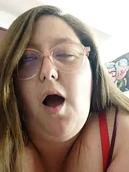 Chloee_Peach