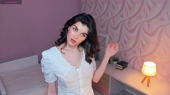 FloraDobb