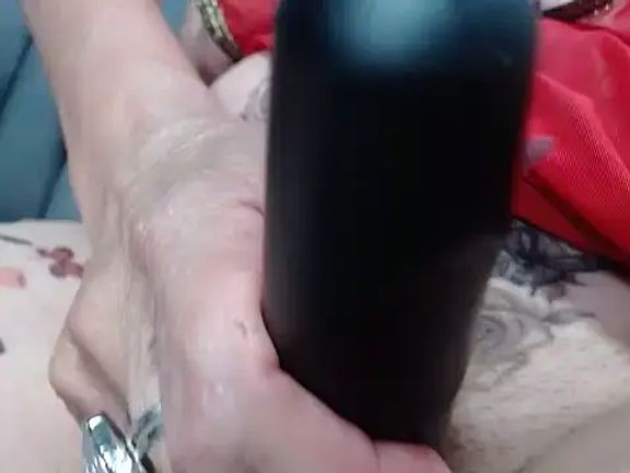 Lucy_mature8