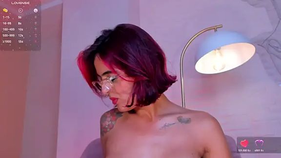 VictoriaMilan_