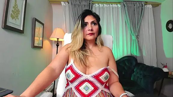 Melanie_silver_