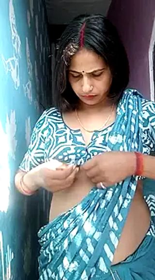 Noughty_Bhabhi