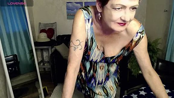 SexyGrandma_