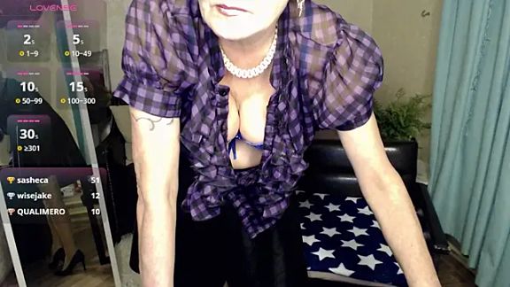 SexyGrandma_