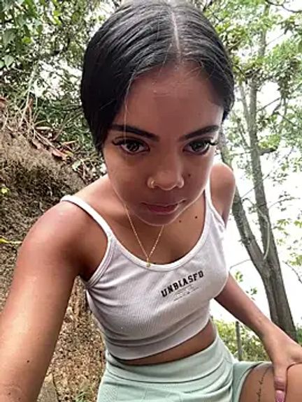 NAUGHTY_LITTLE_18