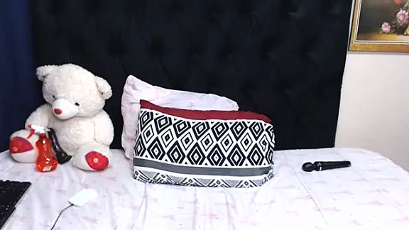 BootyliciousbustyX33