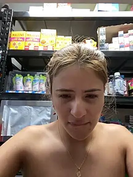 Andrea_19blonde