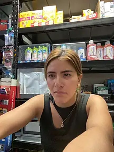Andrea_19blonde