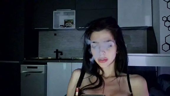 exotic_brunettee