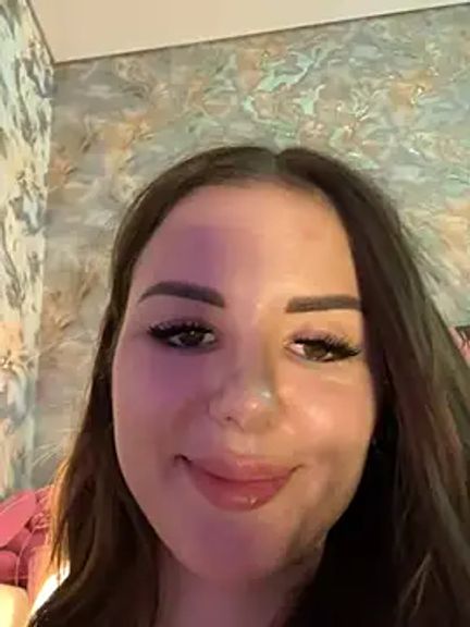 Alina_Vibe_Me