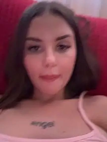 Alina_Vibe_Me