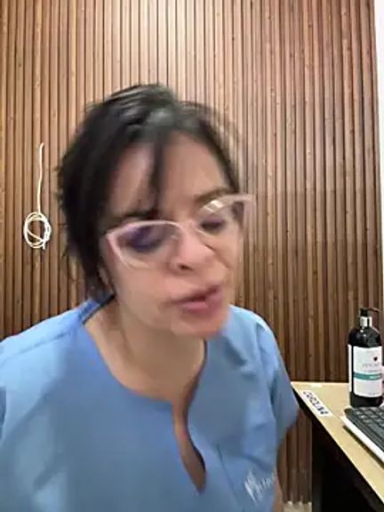 Dr_Nathalia_28