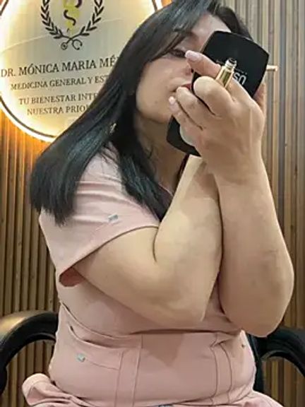 Dr_Nathalia_28