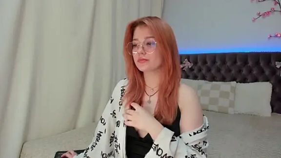 Ella_Mayers