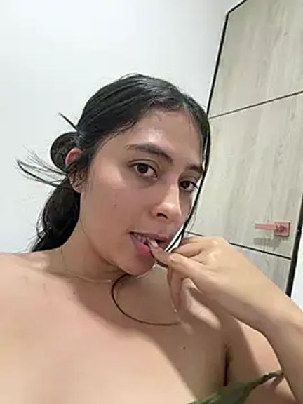 Sophie__Foxxx