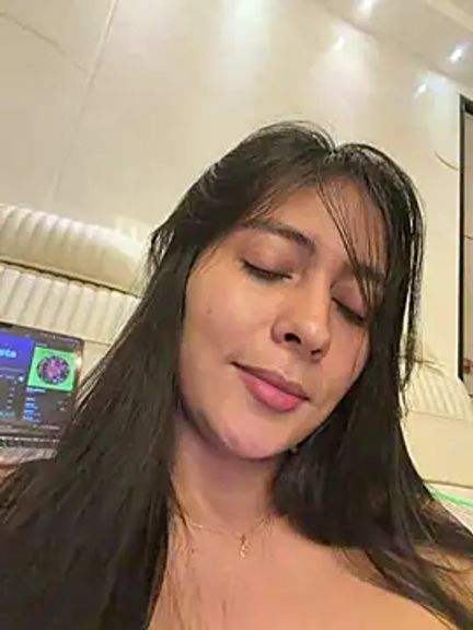 Sophie__Foxxx