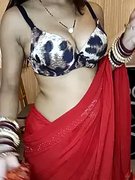 Cute-Maahi