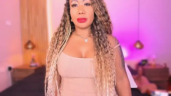 mary_kisses