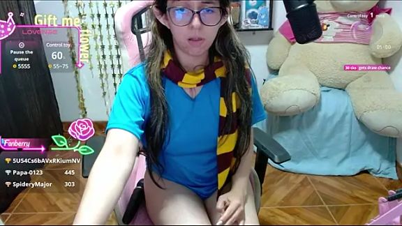 Maggie_Fox3